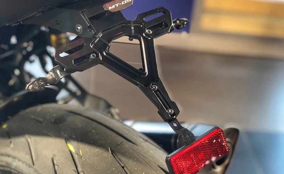 Umbgebautes Motorrad Yamaha MT-09 SP Bild 6: Umbgebautes Motorrad Yamaha MT-09 SP