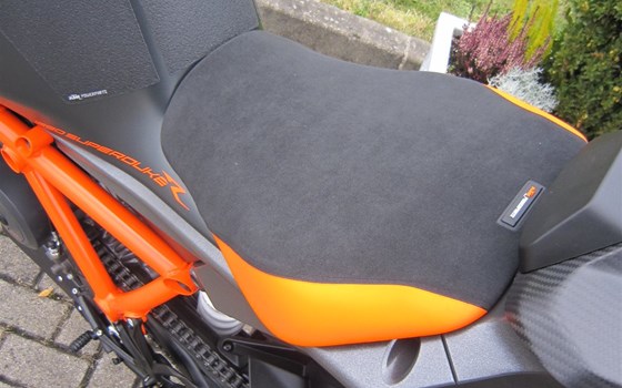 Umgebautes Motorrad KTM 1290 Super Duke R von Motorradcenter Keßler - Bild 8 Umgebautes Motorrad KTM 1290 Super Duke R von Motorradcenter Keßler - Bild 8