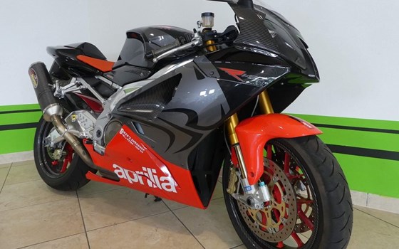 Umgebautes Motorrad Aprilia RSV 1000 (RSV Mille) von Bikers-Euroshop - Bild 1 Umgebautes Motorrad Aprilia RSV 1000 (RSV Mille) von Bikers-Euroshop - Bild 1