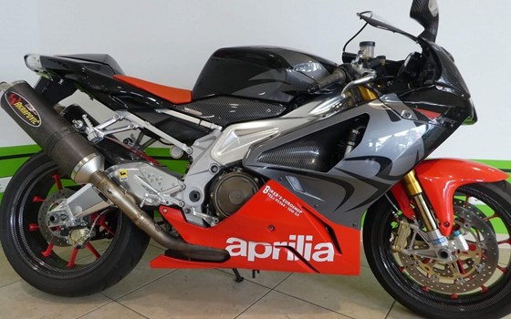 Umgebautes Motorrad Aprilia RSV 1000 (RSV Mille) von Bikers-Euroshop - Bild 6 Umgebautes Motorrad Aprilia RSV 1000 (RSV Mille) von Bikers-Euroshop - Bild 6
