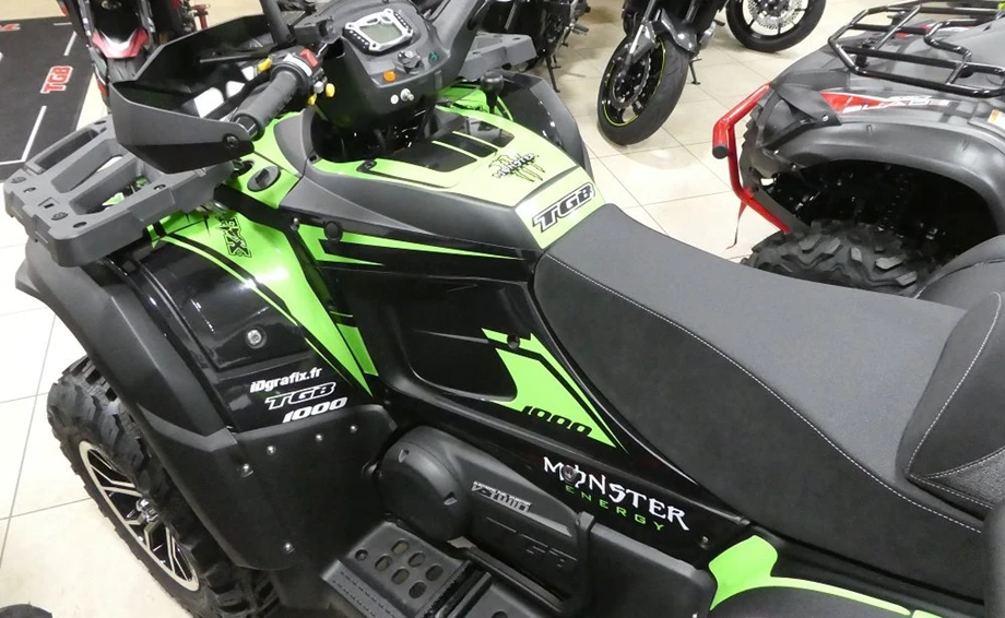 Umbgebautes Motorrad TGB Blade 1000 LT EPS Black Edition Bild 6: Umbgebautes Motorrad TGB Blade 1000 LT EPS Black Edition