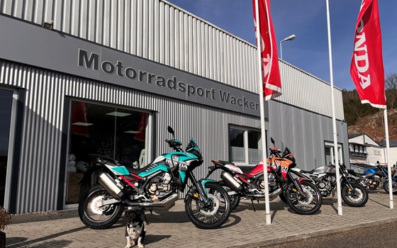 Umgebautes Motorrad Honda CRF1100L Africa Twin von Motorradsport Gerhard Wacker - Bild 2 Umgebautes Motorrad Honda CRF1100L Africa Twin von Motorradsport Gerhard Wacker - Bild 2