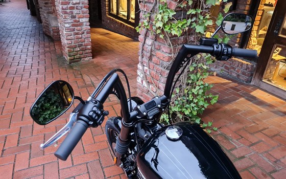 Umgebautes Motorrad Harley-Davidson Softail Street Bob 114 FXBBS von X-Trem Custombikes - Bild 13 Umgebautes Motorrad Harley-Davidson Softail Street Bob 114 FXBBS von X-Trem Custombikes - Bild 13