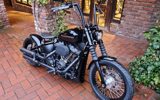 Umgebautes Motorrad Harley-Davidson Softail Street Bob 114 FXBBS von X-Trem Custombikes - Bild 19 Umgebautes Motorrad Harley-Davidson Softail Street Bob 114 FXBBS von X-Trem Custombikes - Bild 19