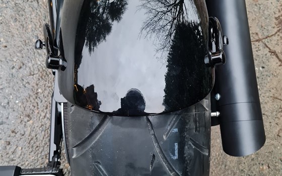 Umgebautes Motorrad Harley-Davidson Softail Street Bob 114 FXBBS von X-Trem Custombikes - Bild 28 Umgebautes Motorrad Harley-Davidson Softail Street Bob 114 FXBBS von X-Trem Custombikes - Bild 28