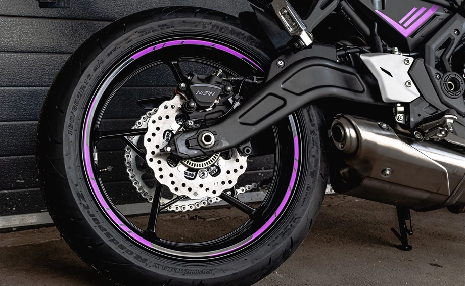 Umbgebautes Motorrad Kawasaki Z650 Bild 2: Umbgebautes Motorrad Kawasaki Z650