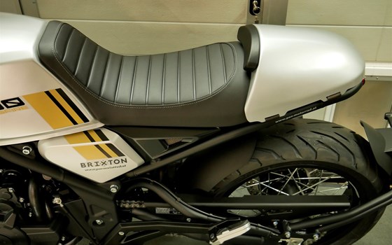 Umgebautes Motorrad Brixton Crossfire 500 von GSN Motorraeder - Bild 11 Umgebautes Motorrad Brixton Crossfire 500 von GSN Motorraeder - Bild 11