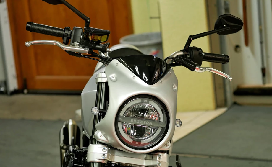 Umbgebautes Motorrad Brixton Crossfire 500 Bild 5: Umbgebautes Motorrad Brixton Crossfire 500