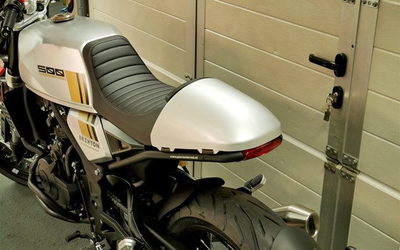 Umgebautes Motorrad Brixton Crossfire 500 von GSN Motorraeder - Bild 10 Umgebautes Motorrad Brixton Crossfire 500 von GSN Motorraeder - Bild 10