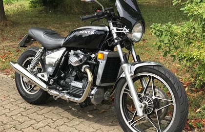 Honda CX650C Custom Bike