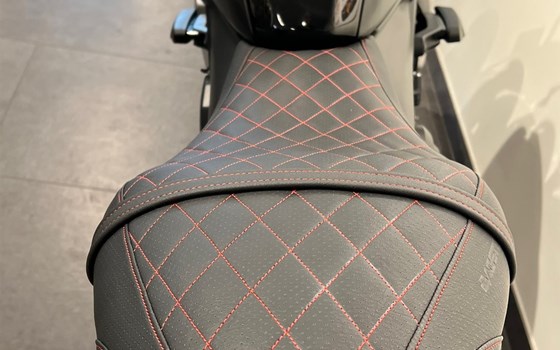 Umgebautes Motorrad Triumph Trident 660 von MSG Moto-Shop-Gera TEAM BAUCH OHG - Bild 13 Umgebautes Motorrad Triumph Trident 660 von MSG Moto-Shop-Gera TEAM BAUCH OHG - Bild 13
