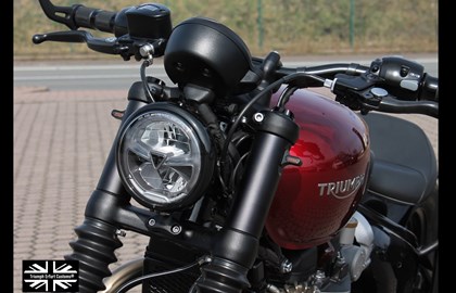Triumph Bonneville Bobber Custom Bike Triumph Bonneville Bobber Custom Bike