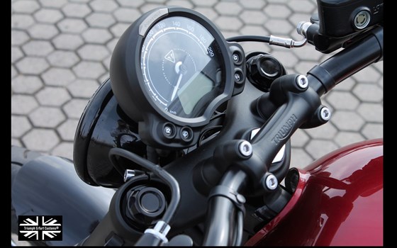 Umgebautes Motorrad Triumph Bonneville Bobber von Stärker-Profil GmbH - Bild 18 Umgebautes Motorrad Triumph Bonneville Bobber von Stärker-Profil GmbH - Bild 18