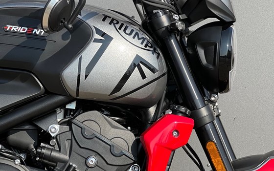 Umgebautes Motorrad Triumph Trident 660 von MSG Moto-Shop-Gera TEAM BAUCH OHG - Bild 5 Umgebautes Motorrad Triumph Trident 660 von MSG Moto-Shop-Gera TEAM BAUCH OHG - Bild 5