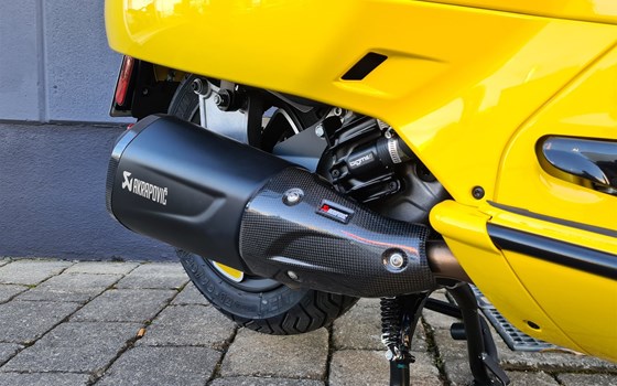 Umgebautes Motorrad Vespa GTS 300 hpe Super von MK Cycle Shop GmbH & Co. KG - Bild 6 Umgebautes Motorrad Vespa GTS 300 hpe Super von MK Cycle Shop GmbH & Co. KG - Bild 6