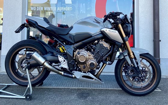 Umgebautes Motorrad Honda CB 650 von Direct Performance - Bild 3 Umgebautes Motorrad Honda CB 650 von Direct Performance - Bild 3