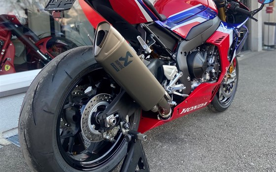 Umgebautes Motorrad Honda CBR1000RR Fireblade SP von Direct Performance - Bild 4