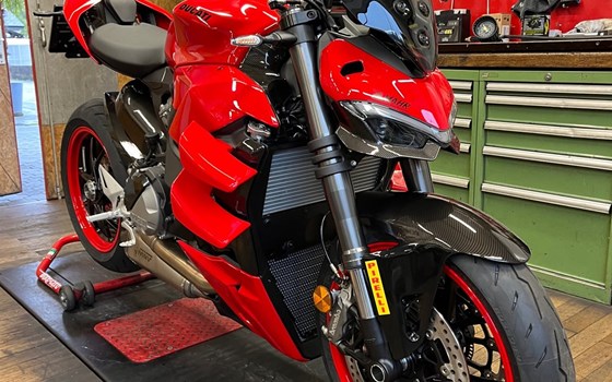 Umgebautes Motorrad Ducati Streetfighter V2 von Motorrad-Center Mähr - Bild 15 Umgebautes Motorrad Ducati Streetfighter V2 von Motorrad-Center Mähr - Bild 15