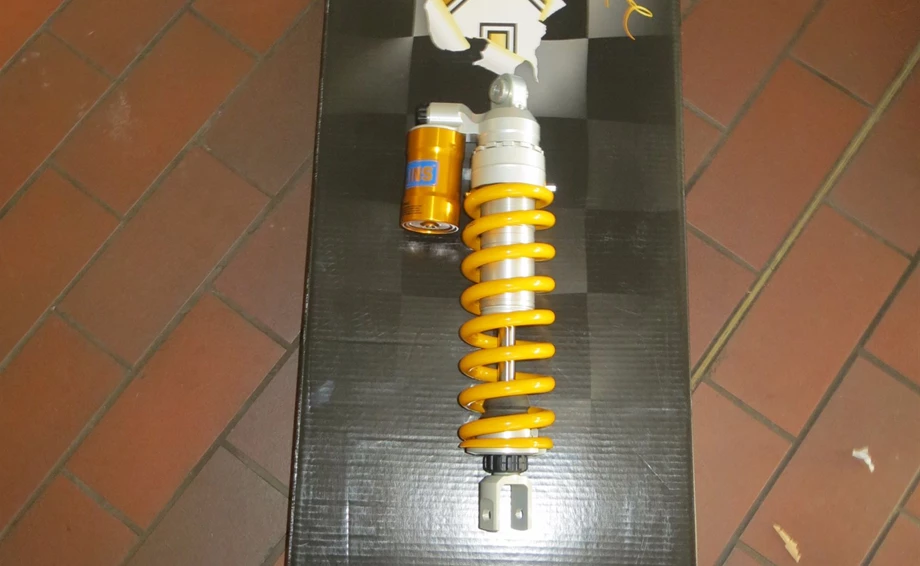 Umbgebautes Motorrad Honda CRF1100L Africa Twin Bild 3: Umbgebautes Motorrad Honda CRF1100L Africa Twin