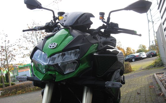 Umgebautes Motorrad Kawasaki Z H2 SE von Alfred Kührer Moto-Service u. Zubehör - Bild 15 Umgebautes Motorrad Kawasaki Z H2 SE von Alfred Kührer Moto-Service u. Zubehör - Bild 15