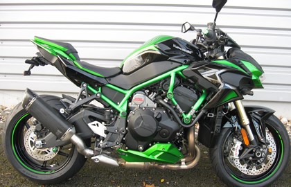 Kawasaki Z H2 SE Custom Bike Kawasaki Z H2 SE Custom Bike