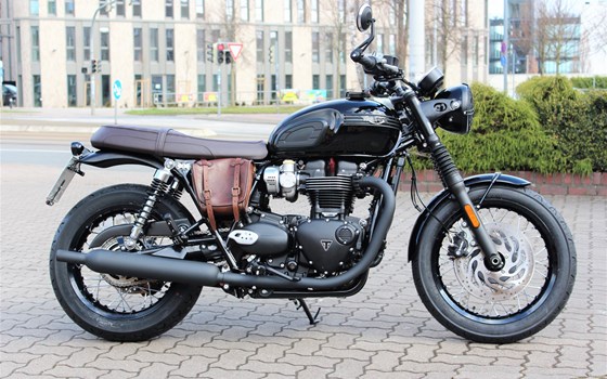 Umgebautes Motorrad Triumph Bonneville T120 Black von Marios Motorrad-Shop GmbH - Bild 2 Umgebautes Motorrad Triumph Bonneville T120 Black von Marios Motorrad-Shop GmbH - Bild 2