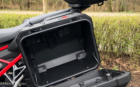 Umgebautes Motorrad Honda CRF1100L Africa Twin DCT von Tempo-Zweirad-Treff GmbH - Bild 12 Umgebautes Motorrad Honda CRF1100L Africa Twin DCT von Tempo-Zweirad-Treff GmbH - Bild 12