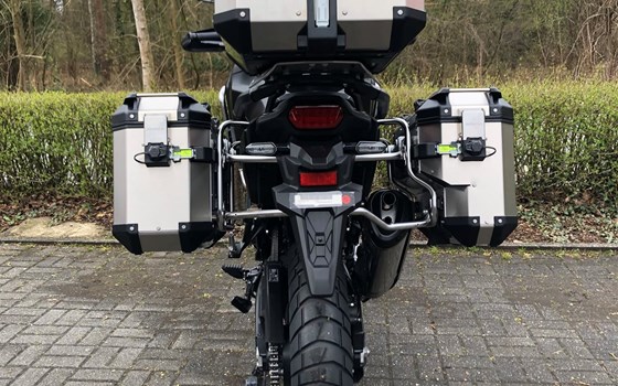 Umgebautes Motorrad Honda CRF1100L Africa Twin Adventure Sports DCT von Tempo-Zweirad-Treff GmbH - Bild 2 Umgebautes Motorrad Honda CRF1100L Africa Twin Adventure Sports DCT von Tempo-Zweirad-Treff GmbH - Bild 2