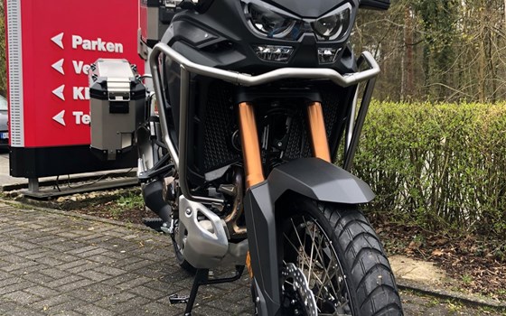 Umgebautes Motorrad Honda CRF1100L Africa Twin Adventure Sports DCT von Tempo-Zweirad-Treff GmbH - Bild 4 Umgebautes Motorrad Honda CRF1100L Africa Twin Adventure Sports DCT von Tempo-Zweirad-Treff GmbH - Bild 4