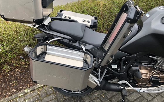 Umgebautes Motorrad Honda CRF1100L Africa Twin Adventure Sports DCT von Tempo-Zweirad-Treff GmbH - Bild 12 Umgebautes Motorrad Honda CRF1100L Africa Twin Adventure Sports DCT von Tempo-Zweirad-Treff GmbH - Bild 12