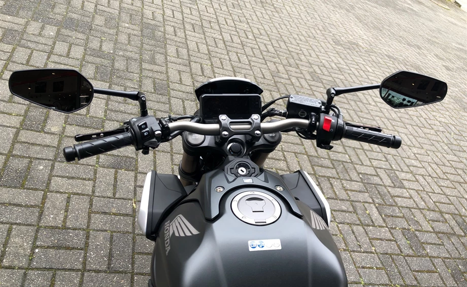 Umbgebautes Motorrad Honda CB650R Bild 9: Umbgebautes Motorrad Honda CB650R