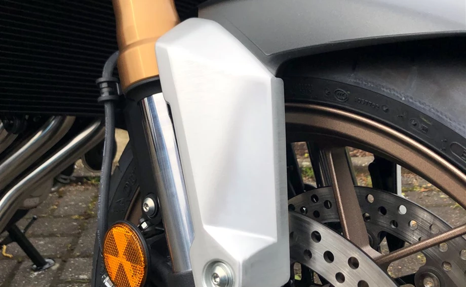 Umbgebautes Motorrad Honda CB650R Bild 2: Umbgebautes Motorrad Honda CB650R