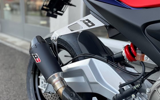 Umgebautes Motorrad Aprilia RS 660 von Direct Performance - Bild 4 Umgebautes Motorrad Aprilia RS 660 von Direct Performance - Bild 4