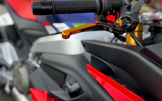 Umgebautes Motorrad Aprilia RS 660 von Direct Performance - Bild 6 Umgebautes Motorrad Aprilia RS 660 von Direct Performance - Bild 6