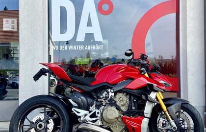 Ducati Streetfighter V4 S Custom Bike