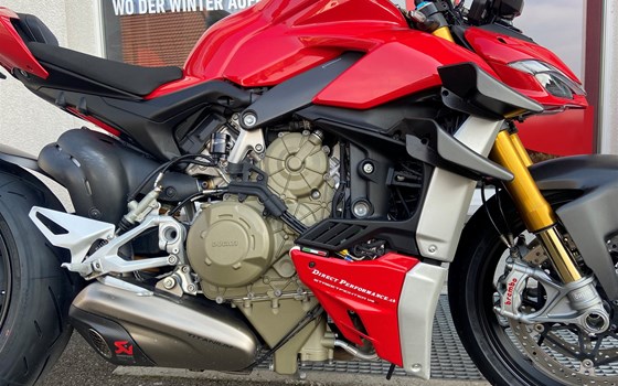 Umgebautes Motorrad Ducati Streetfighter V4 S von Direct Performance - Bild 2 Umgebautes Motorrad Ducati Streetfighter V4 S von Direct Performance - Bild 2