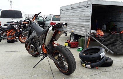 KTM 640 LC4 Supermoto Custom Bike