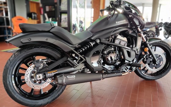 Umgebautes Motorrad Kawasaki Vulcan S von Zweirad Waibel GmbH & Co. KG - Bild 2 Umgebautes Motorrad Kawasaki Vulcan S von Zweirad Waibel GmbH & Co. KG - Bild 2