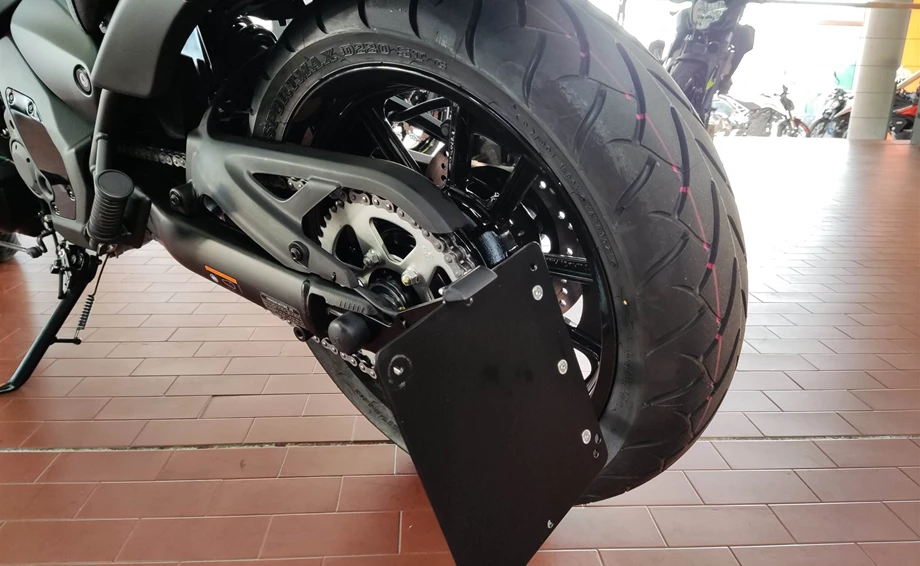 Umbgebautes Motorrad Kawasaki Vulcan S Bild 6: Umbgebautes Motorrad Kawasaki Vulcan S