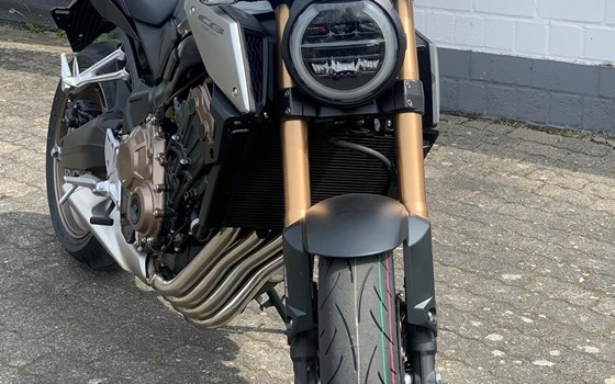 Umgebautes Motorrad Honda CB650R von Motorradtechnik Lang GmbH - Bild 2 Umgebautes Motorrad Honda CB650R von Motorradtechnik Lang GmbH - Bild 2