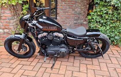 Harley-Davidson Sportster XL 1200X Forty-Eight Custom Bike