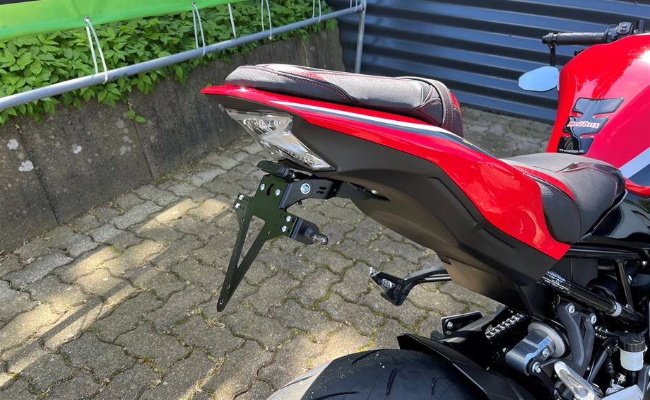 Umbgebautes Motorrad Kawasaki Z900 50th Anniversary Bild 6: Umbgebautes Motorrad Kawasaki Z900 50th Anniversary