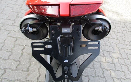 Umgebautes Motorrad Ducati Hypermotard 950 SP von Team Wahlers GmbH - Bild 13 Umgebautes Motorrad Ducati Hypermotard 950 SP von Team Wahlers GmbH - Bild 13