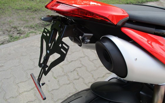 Umgebautes Motorrad Ducati Hypermotard 950 SP von Team Wahlers GmbH - Bild 7 Umgebautes Motorrad Ducati Hypermotard 950 SP von Team Wahlers GmbH - Bild 7