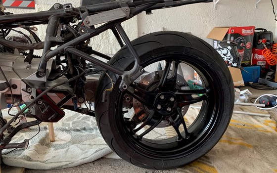 Umgebautes Motorrad BMW R 1100 RS von user1236413 - Bild 14 Umgebautes Motorrad BMW R 1100 RS von user1236413 - Bild 14