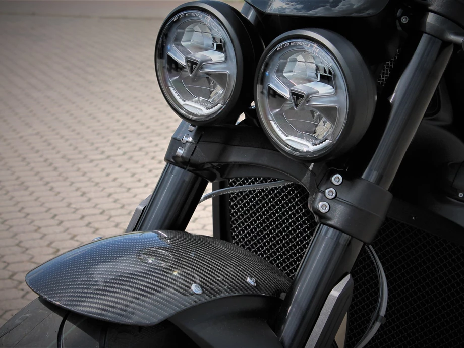 Umbgebautes Motorrad Triumph Rocket 3 R Black Bild 17: Umbgebautes Motorrad Triumph Rocket 3 R Black