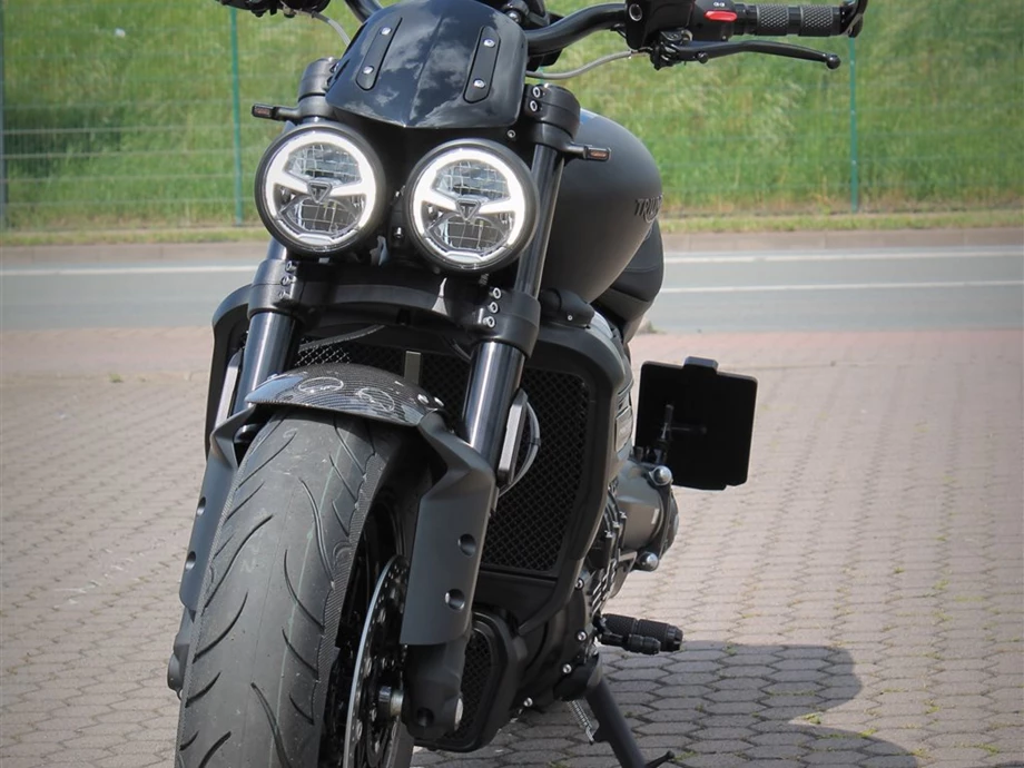 Umbgebautes Motorrad Triumph Rocket 3 R Black Bild 18: Umbgebautes Motorrad Triumph Rocket 3 R Black
