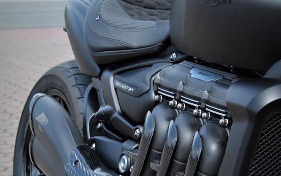 Umgebautes Motorrad Triumph Rocket 3 R Black von Stärker-Profil GmbH - Bild 3 Umgebautes Motorrad Triumph Rocket 3 R Black von Stärker-Profil GmbH - Bild 3
