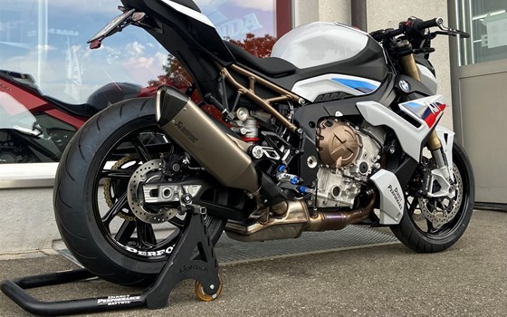 Umgebautes Motorrad BMW S 1000 R von Direct Performance - Bild 8 Umgebautes Motorrad BMW S 1000 R von Direct Performance - Bild 8