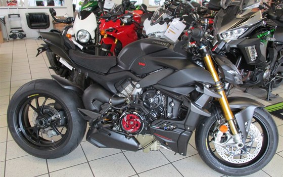 Umgebautes Motorrad Ducati Streetfighter V4 S von Team Wahlers GmbH - Bild 12 Umgebautes Motorrad Ducati Streetfighter V4 S von Team Wahlers GmbH - Bild 12